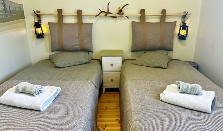 Jokimaja_Juhannus_Zimmer_2