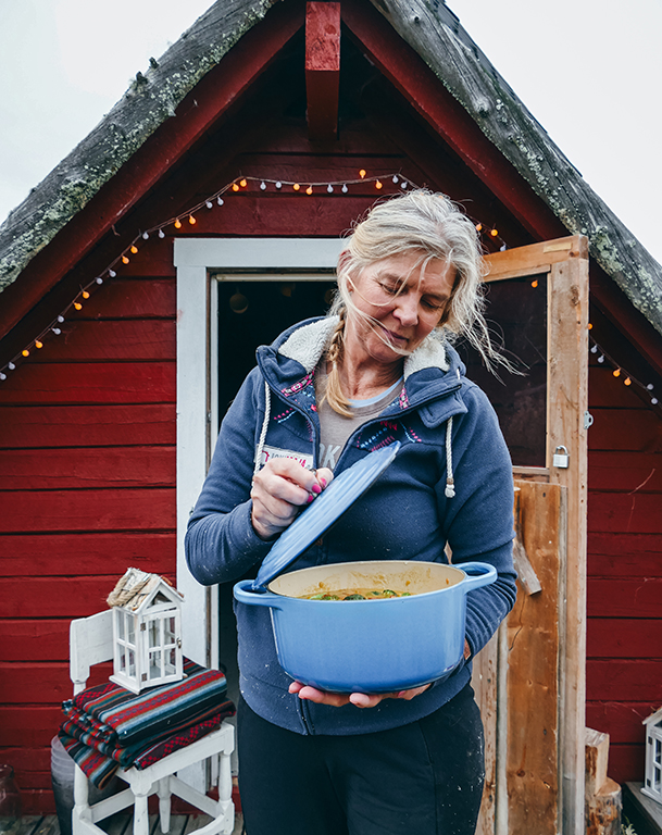 Gastgeberin Kerstin, ausgebildete Wacker-Gästebetreuerin im Jokimaja